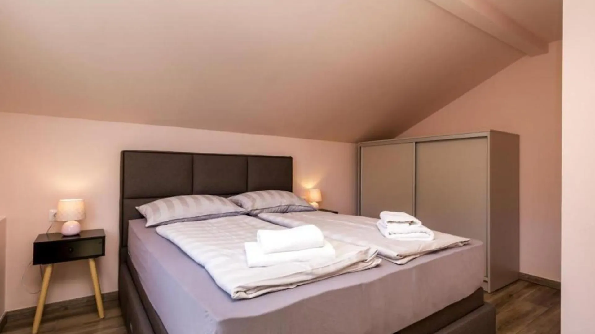 Pansion Belvedere Mali Losinj Bed & Breakfast
